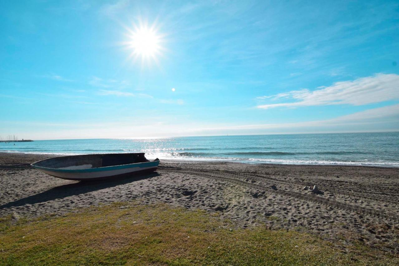 Letmalaga Cremades Beach Bagian luar foto